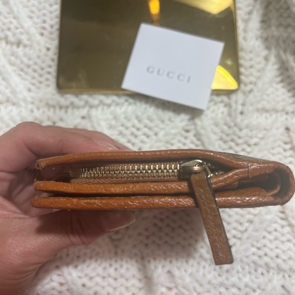 Gucci Beige GG Canvas Zip Around French Compact Wallet - Picture 7 of 12